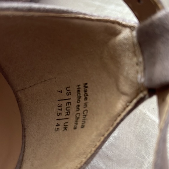 Lavender heel - Picture 4 of 4